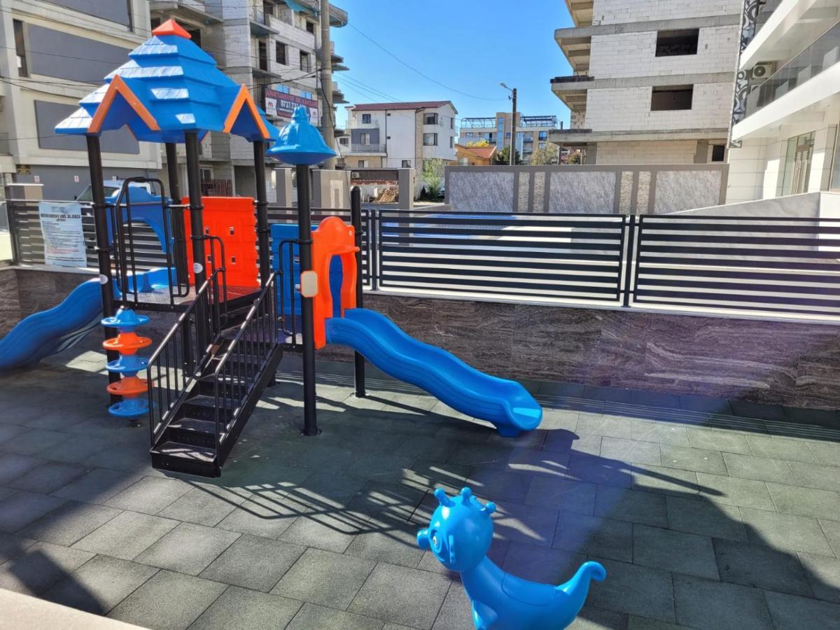 דירות Năvodari Palmas - Pool By N10 מראה חיצוני תמונה